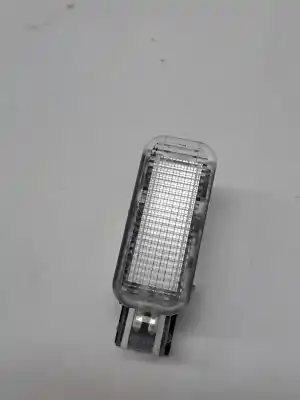 Peça sobressalente para automóvel em segunda mão luz interior por audi q5 (8r) q5 2.0 tdi referências oem iam 4b0947415a