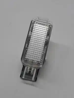 Peça sobressalente para automóvel em segunda mão luz interior por audi q5 (8r) q5 2.0 tdi referências oem iam 4b0947415a