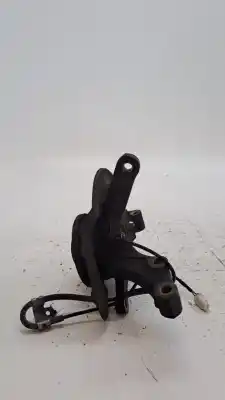 Автозапчасти б/у передняя правая кулачка за suzuki swift iii (mz, ez) 1.3 (rs 413) ссылки oem iam 4511151k10  