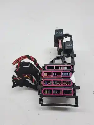 Peça sobressalente para automóvel em segunda mão caixa de fusíveis e relés por audi q5 (8r) q5 2.0 tdi referências oem iam 8k0971845