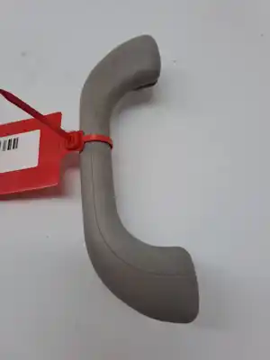 Peça sobressalente para automóvel em segunda mão puxador interior dianteiro direito por kia venga 1.6 crdi cat 116 cv / 85 kw referências oem iam 853401m001ed