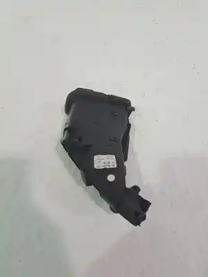 Автозапчастина б/у аератор для ford fiesta (ccn) * посилання на oem iam 1815701  