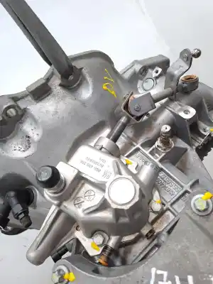 Second-hand car spare part gearbox for opel corsa d z12xep oem iam references 55565177  