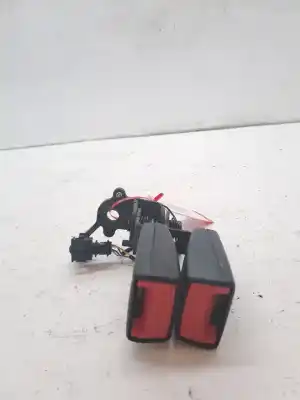 Pezzo di ricambio per auto di seconda mano gancio per cintura per audi a3 limousine (8vs, 8vm) 1.4 tsi riferimenti oem iam 8v0857739qvz