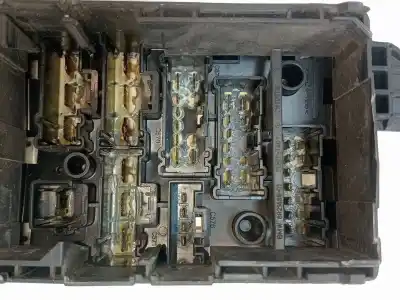 Second-hand car spare part fuse box unit for mini mini (r50, r53) one oem iam references 61131480790  
