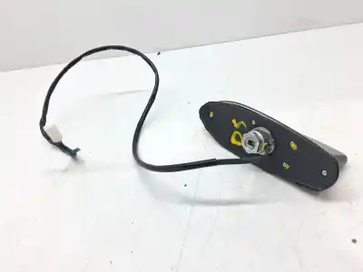 Second-hand car spare part Antenna for TOYOTA AURIS (E18) TOYOTA AURIS OEM IAM references 8630002500A0  