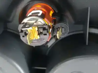 Pezzo di ricambio per auto di seconda mano console centrale per mini mini (r50,r53) w10b16a riferimenti oem iam 51167147195   Pezzo di ricambio per auto di seconda mano console centrale per mini mini (r50,r53) w10b16a riferimenti oem iam 51167147195