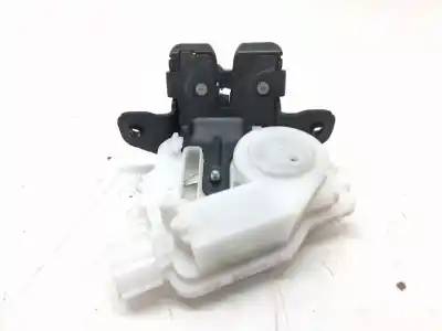 Second-hand car spare part Trunk Lock for TOYOTA AURIS (E18) TOYOTA AURIS OEM IAM references 6935002090  