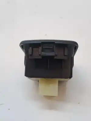 Second-hand car spare part left front power window switch for renault kangoo express 1.5 dci oem iam references 809616873r  
