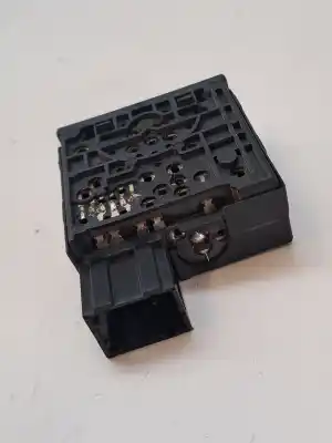 Second-hand car spare part headlights switch for renault kangoo express 1.5 dci oem iam references 8200379685  