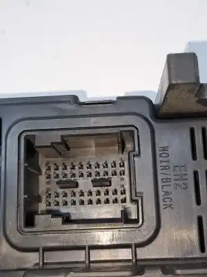 Second-hand car spare part fuse box unit for citroen c4 cactus c4 cactus oem iam references 1612139080  