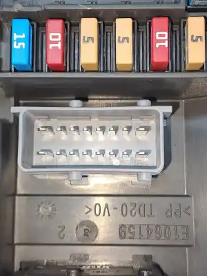 Second-hand car spare part fuse box unit for citroen c4 cactus c4 cactus oem iam references 1612139080  