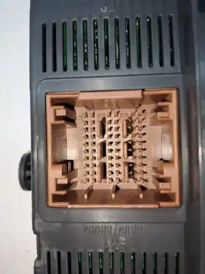 Second-hand car spare part fuse box unit for citroen c4 cactus c4 cactus oem iam references 1612139080  