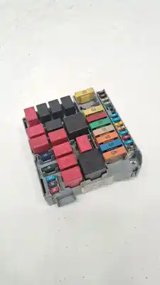 Peça sobressalente para automóvel em segunda mão caixa de fusíveis e relés por ford ka (ccu) ford ka referências oem iam 51781452