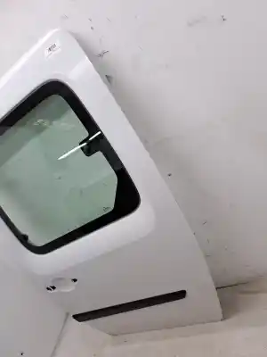 Peça sobressalente para automóvel em segunda mão porta de correr esquerda por renault kangoo express 1.5 dci referências oem iam 821003122r  