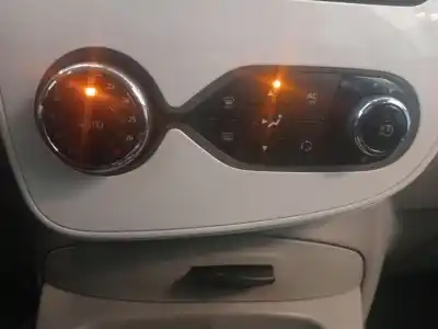 Peça sobressalente para automóvel em segunda mão comando de sofagem (chauffage / ar condicionado) por renault zoe (bfm_) z.e 40 electrico referências oem iam 275100906r