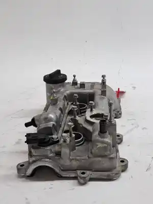 Pezzo di ricambio per auto di seconda mano coperchio bilanciere per kia ceed (cd) g3lc riferimenti oem iam 2241004070  