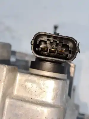 Pezzo di ricambio per auto di seconda mano coperchio bilanciere per kia ceed (cd) g3lc riferimenti oem iam 2241004070  