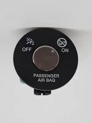 Peça sobressalente para automóvel em segunda mão MÓDULO ELETRÔNICO por KIA STONIC (YB)  Referências OEM IAM 95940D4000  