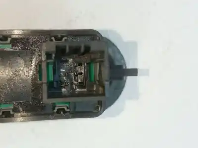 Peça sobressalente para automóvel em segunda mão botão / interruptor elevador vidro dianteiro esquerdo por citroen c2 (jm_) 1.1 referências oem iam 6554l7  