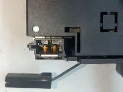 Peça sobressalente para automóvel em segunda mão comutador de luzes por citroen c2 (jm_) 1.1 referências oem iam 6239tw  