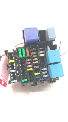 Peça sobressalente para automóvel em segunda mão caixa de fusíveis e relés por dacia duster ii essential 91 cv / 67 kw referências oem iam 243807988r