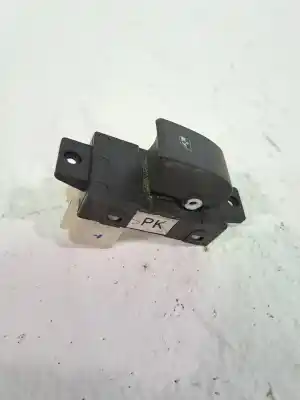 Peça sobressalente para automóvel em segunda mão botão / interruptor elevador vidro traseiro esquerdo por chevrolet captiva 2.4 cat referências oem iam 202005438  