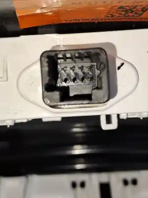 Peça sobressalente para automóvel em segunda mão luz interior por renault clio v clio v referências oem iam 969805529r  