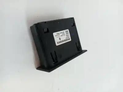 Pezzo di ricambio per auto di seconda mano modulo comfort per renault clio v clio v riferimenti oem iam 280231553r  