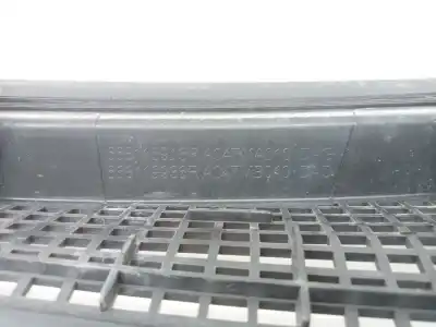 Peça sobressalente para automóvel em segunda mão grelha torpedo curcuvan por renault captur ii (2019-0) referências oem iam 668115916r  668119936r