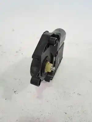 Автозапчастина б/у двиг скла задне ліво для audi a4 avant (8e) * посилання на oem iam 8e0959801e  