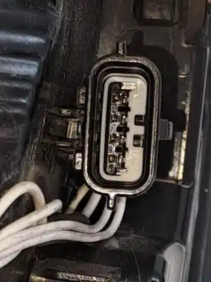 Second-hand car spare part right tailgate light for renault clio v clio v oem iam references 265509761r  