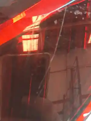 Peça sobressalente para automóvel em segunda mão farolim traseiro esquerdo por renault clio v clio v referências oem iam 265551550r  