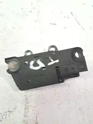 Second-hand car spare part INTERIOR RIGHT REAR HANDLE for FORD FOCUS BERLINA (CAP)  OEM IAM references 1501942  