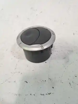 Pezzo di ricambio per auto di seconda mano aeratore per dacia logan mcv * riferimenti oem iam 8200817797  