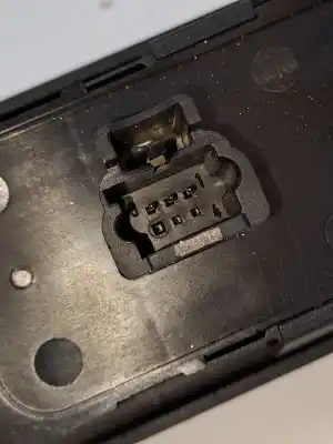 Автозапчасти б/у выключатель левого переднего окна за peugeot 307 break / sw (s1) 307 break / sw (s1) (2002 - 2005) ссылки oem iam 6554ks  