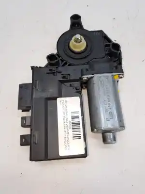 Автозапчастина б/у двигатель переднього ліва вікна для peugeot 307 break / sw (s1) rhy(dw10td) посилання на oem iam 9221n3  