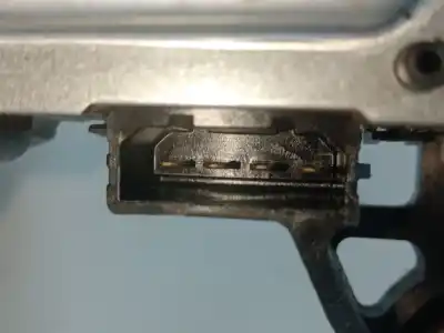 İkinci el araba yedek parçası arka silecek motoru için audi a3 (8l) avu oem iam referansları 8l0955711b   İkinci el araba yedek parçası arka silecek motoru için audi a3 (8l) avu oem iam referansları 8l0955711b