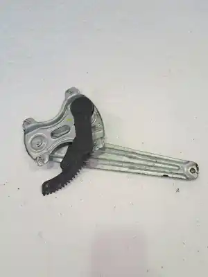Peça sobressalente para automóvel em segunda mão elevador de vidros traseiro direito por hyundai i10 classic referências oem iam 83402b9000