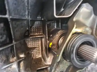Pezzo di ricambio per auto di seconda mano riduttore per audi a4 avant (8e) awa riferimenti oem iam gbn  