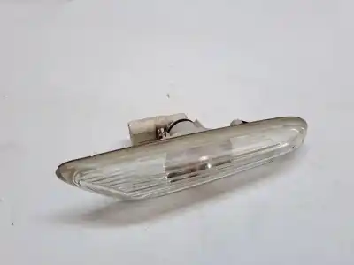 Peça sobressalente para automóvel em segunda mão farolim do lado direito por bmw serie 1 berlina (e81/e87) n43b20a referências oem iam 63137253326