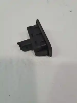 Second-hand car spare part tailgate back door handle for renault captur ii (2019-0) oem iam references 8200076256  