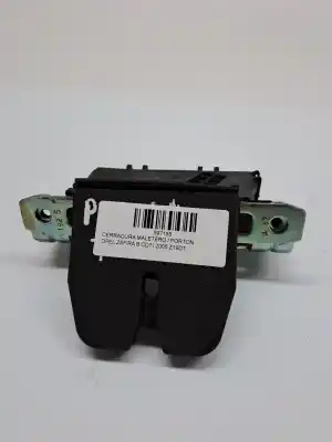 Second-hand car spare part TRUNK LOCK for OPEL ZAFIRA B  OEM IAM references 495058724  
