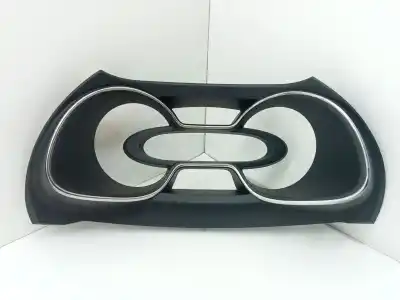 Pezzo di ricambio per auto di seconda mano alloggiamento / cornice quadro strumenti per renault captur ii (2019-0) riferimenti oem iam 682506533r