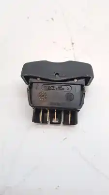 Second-hand car spare part right front power window switch for dacia logan mcv ii 1.5dci diesel fap cat oem iam references 6001546816  