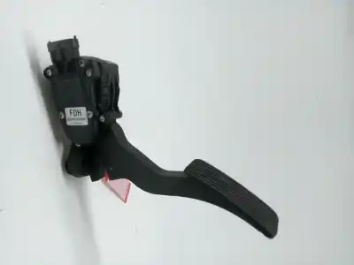 Pezzo di ricambio per auto di seconda mano pedale dell acceleratore per kia ceed (ed) g4fa riferimenti oem iam 327002r300  