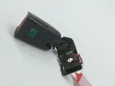 Second-hand car spare part seat belt buckle for kia ceed (ed) g4fa oem iam references 898401h100eq  