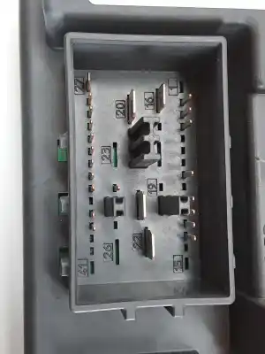 Second-hand car spare part fuse box unit for land rover range rover evoque 2.2 110cv oem iam references bj3214f041ag  lr055939