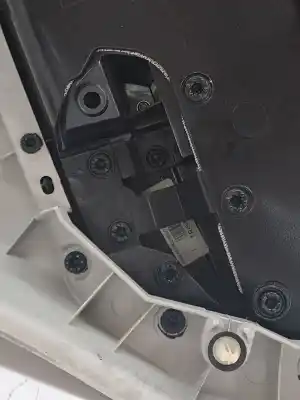 Pezzo di ricambio per auto di seconda mano rivestimento portiera posteriore sinistra per land rover range rover evoque 2.2 110cv riferimenti oem iam lr028137  bj3227407ja