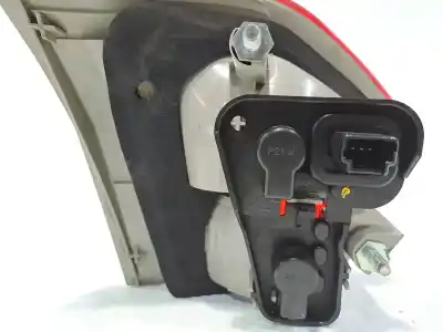 Second-hand car spare part right tailgate door light for renault fluence 1.6 16v 110 cv / 81 kw oem iam references 265500038r  02033599900010